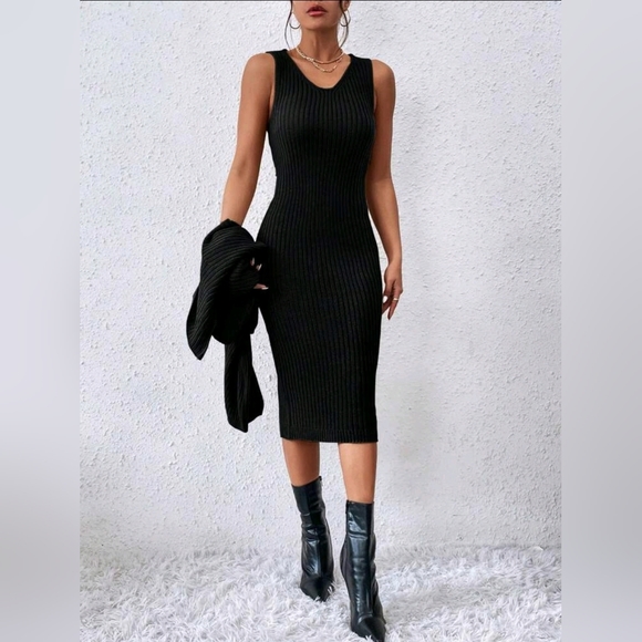New Chic 2 Piece Ribbed Sweater Dress Black Two Piece Set - Picture 3 of 8